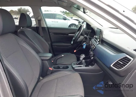 2021 Kia Seltos S from USA, damaged, VIN KNDEU2AA3M7096135